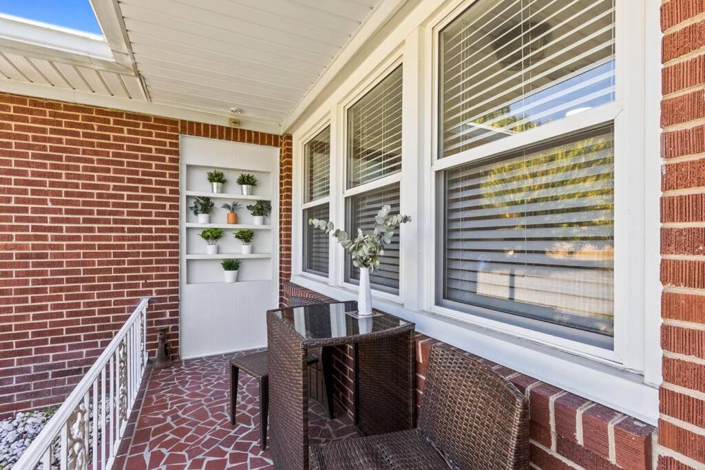 Hargett Street Villa ローリー エクステリア 写真